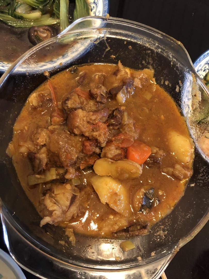 番茄土豆炖牛腩