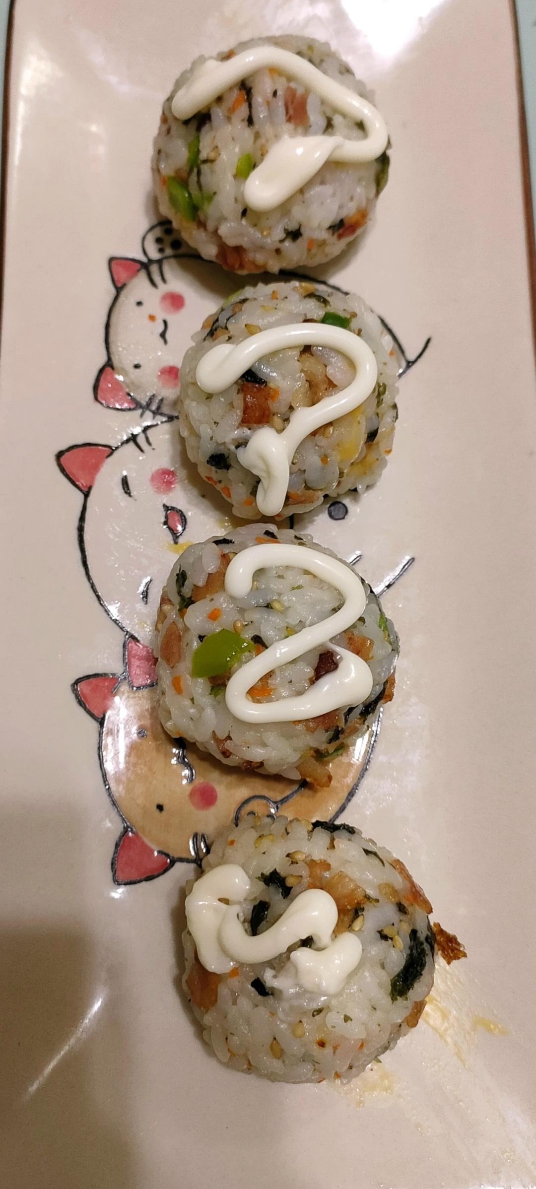 小盆友超爱的肉松饭团子