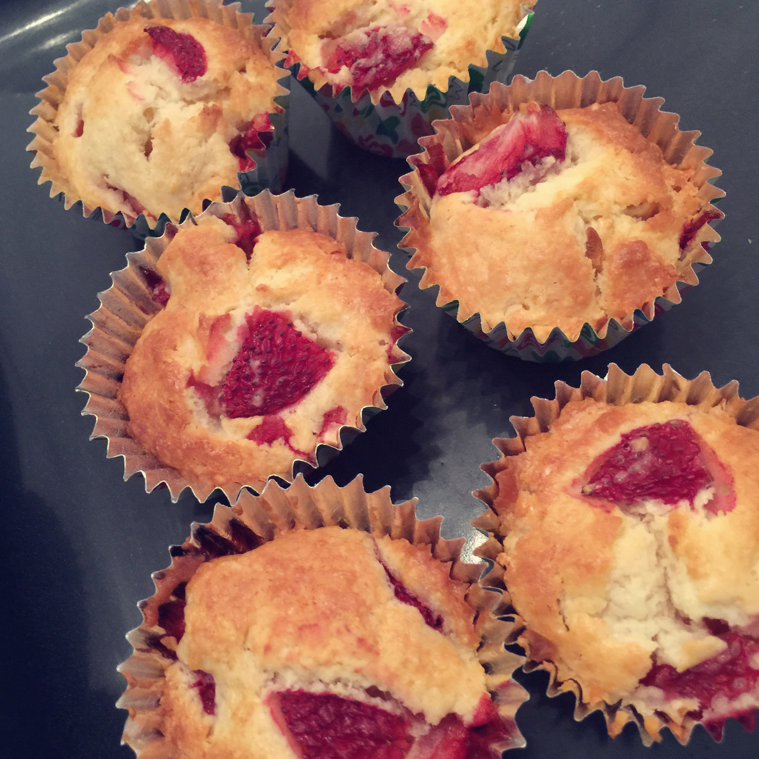 鲜草莓奶油酥饼马芬<Strawberry Shortcake Muffin>