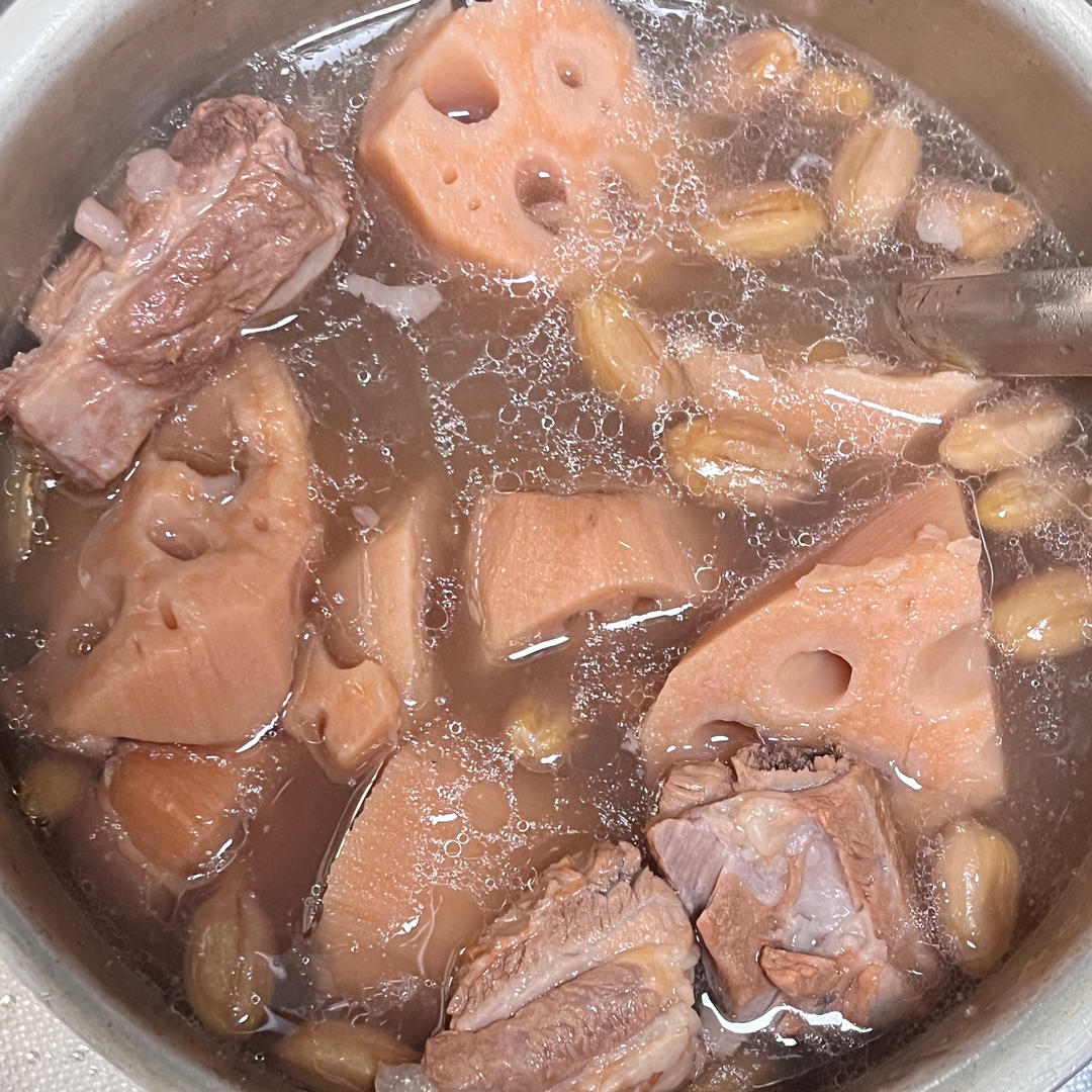 大骨藕汤（筒子骨）全家都吃喝