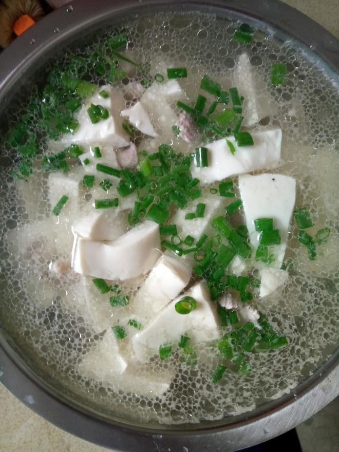瘦肉豆腐汤的做法