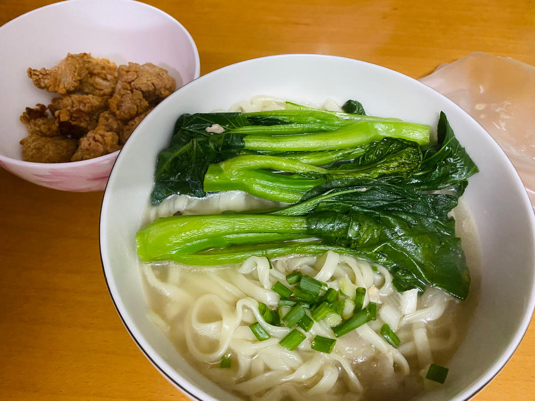 香浓鸡汤面