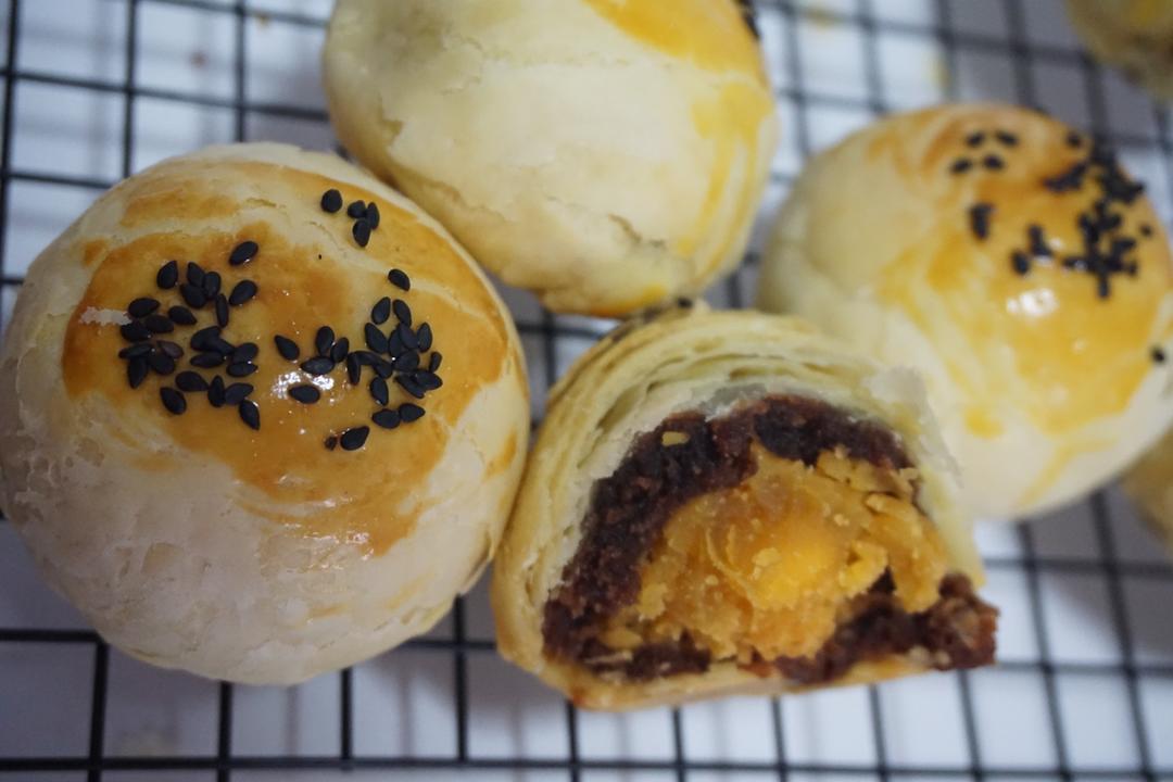 蛋黄酥酥酥（超级奶香黄油版）