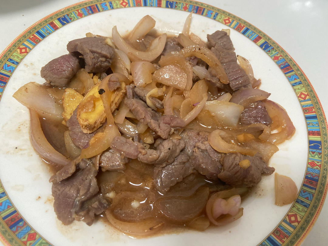 洋葱炒牛肉片