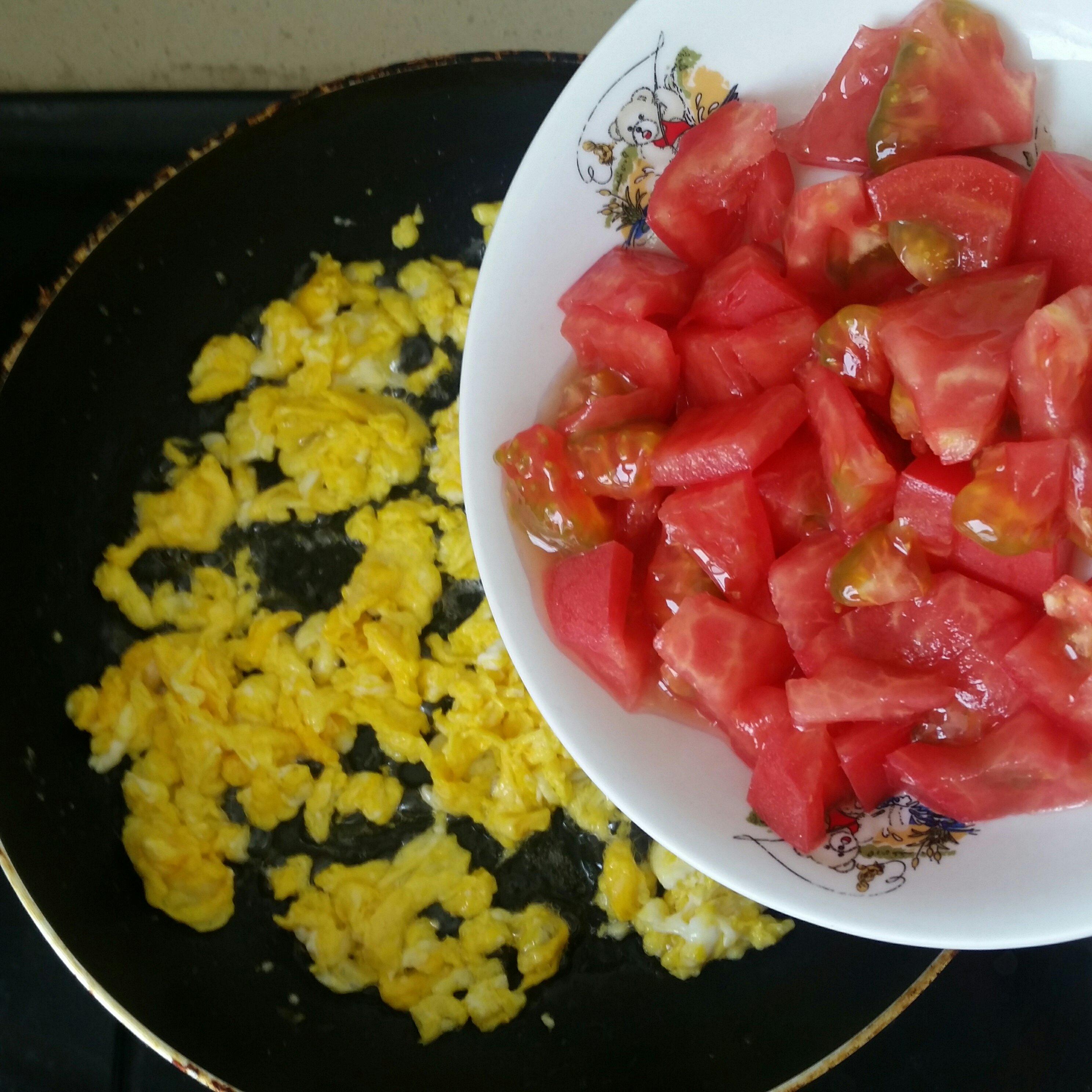 手擀西红柿鸡蛋打卤面的做法 步骤20