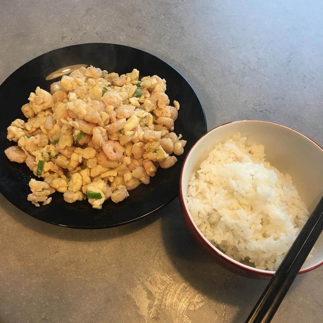 虾仁炒蛋