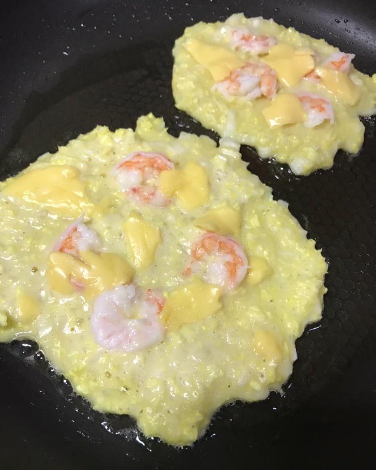 宝宝吃饭饭