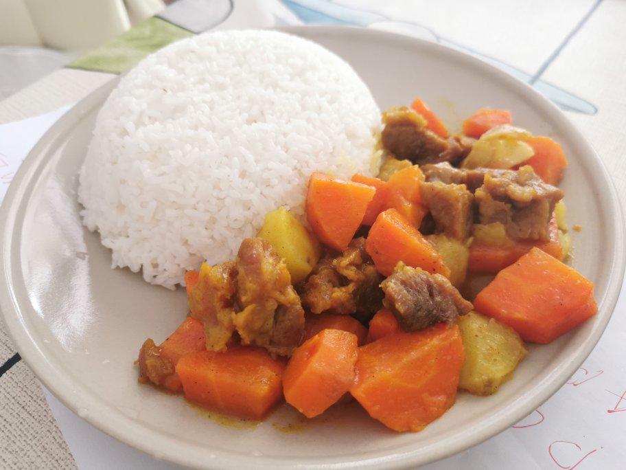 正宗日式澳洲牛肉咖喱饭
