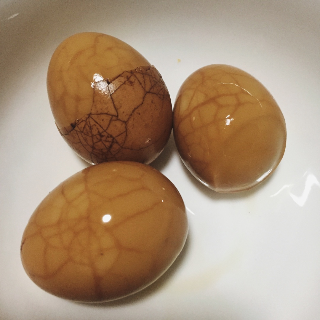 电饭煲煮五香茶叶蛋