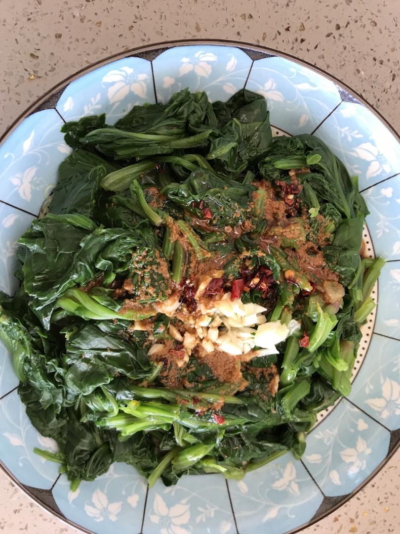 万能凉拌菜料汁（凉拌菠菜粉丝）