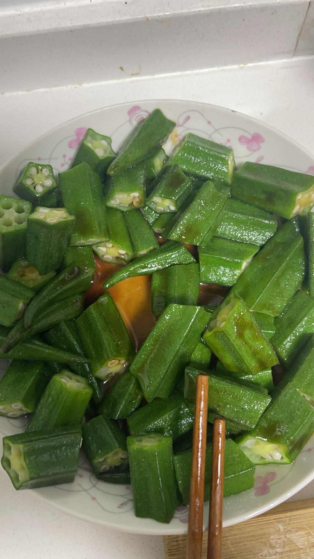 白灼秋葵