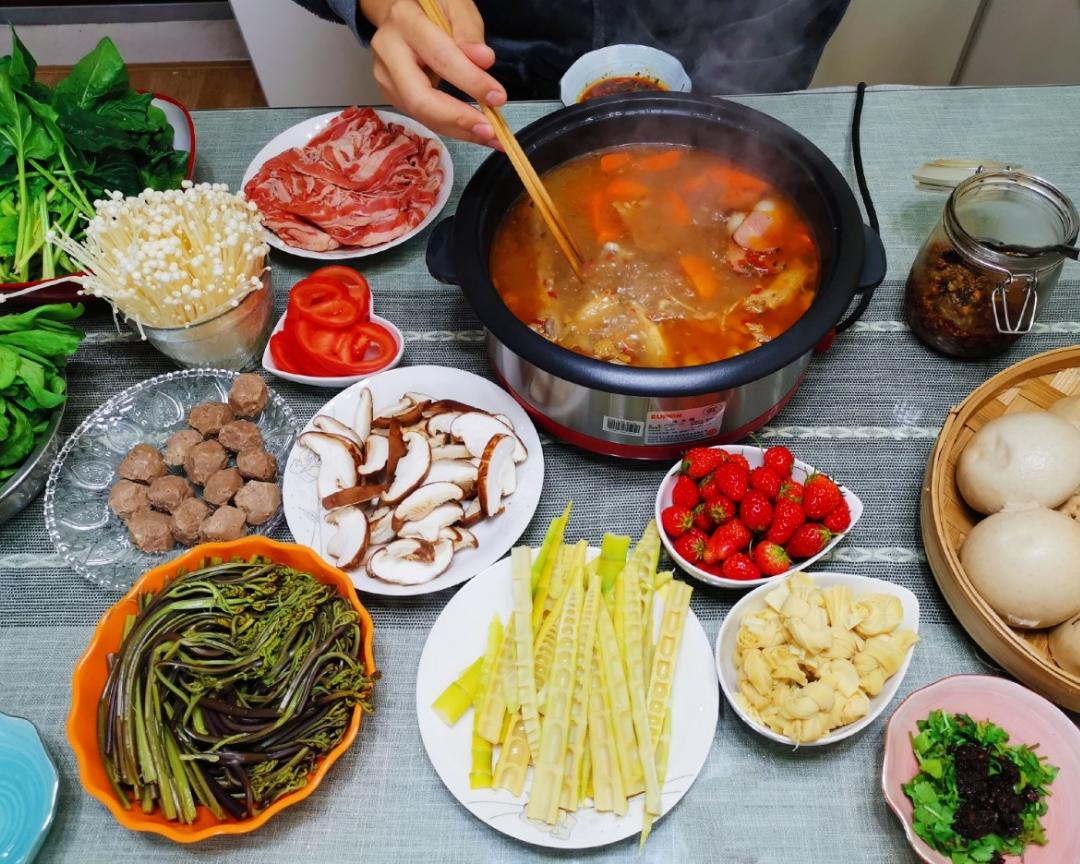 春天的味道之蕨菜☞蕨菜炒腊肉  凉拌蕨菜 涮火锅的做法 步骤14