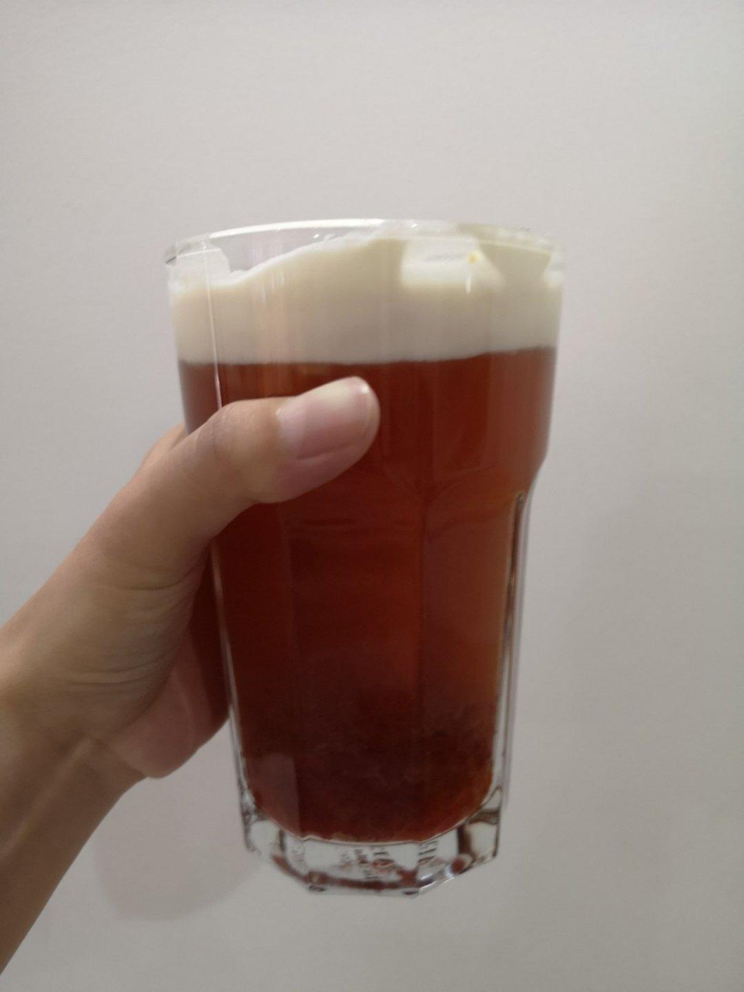 草莓芝士奶盖