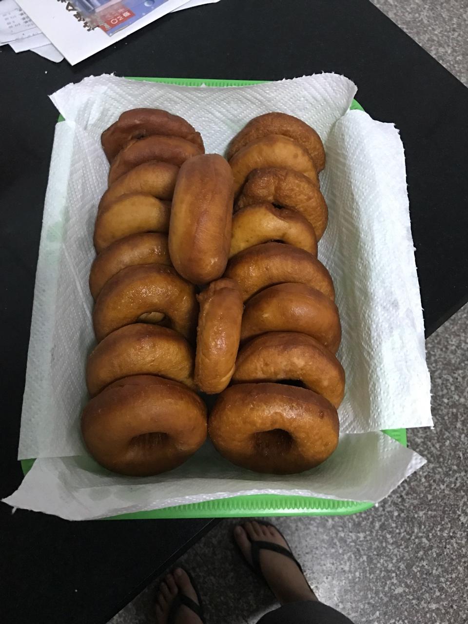 甜甜圈
