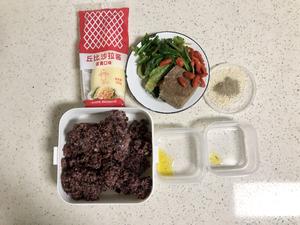 彩虹米饭三明治🌈🥪十分钟搞定，无需加热，剩菜剩饭的创意主食的做法 步骤1
