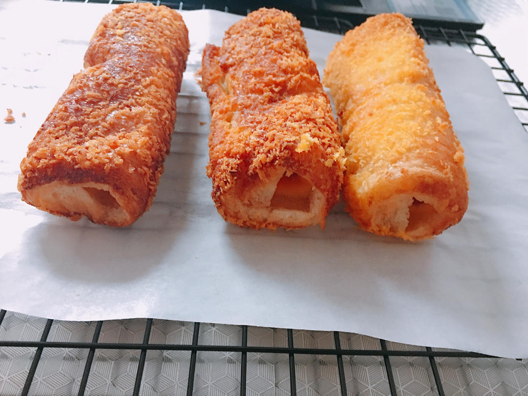 吐司香肠（超级随意）