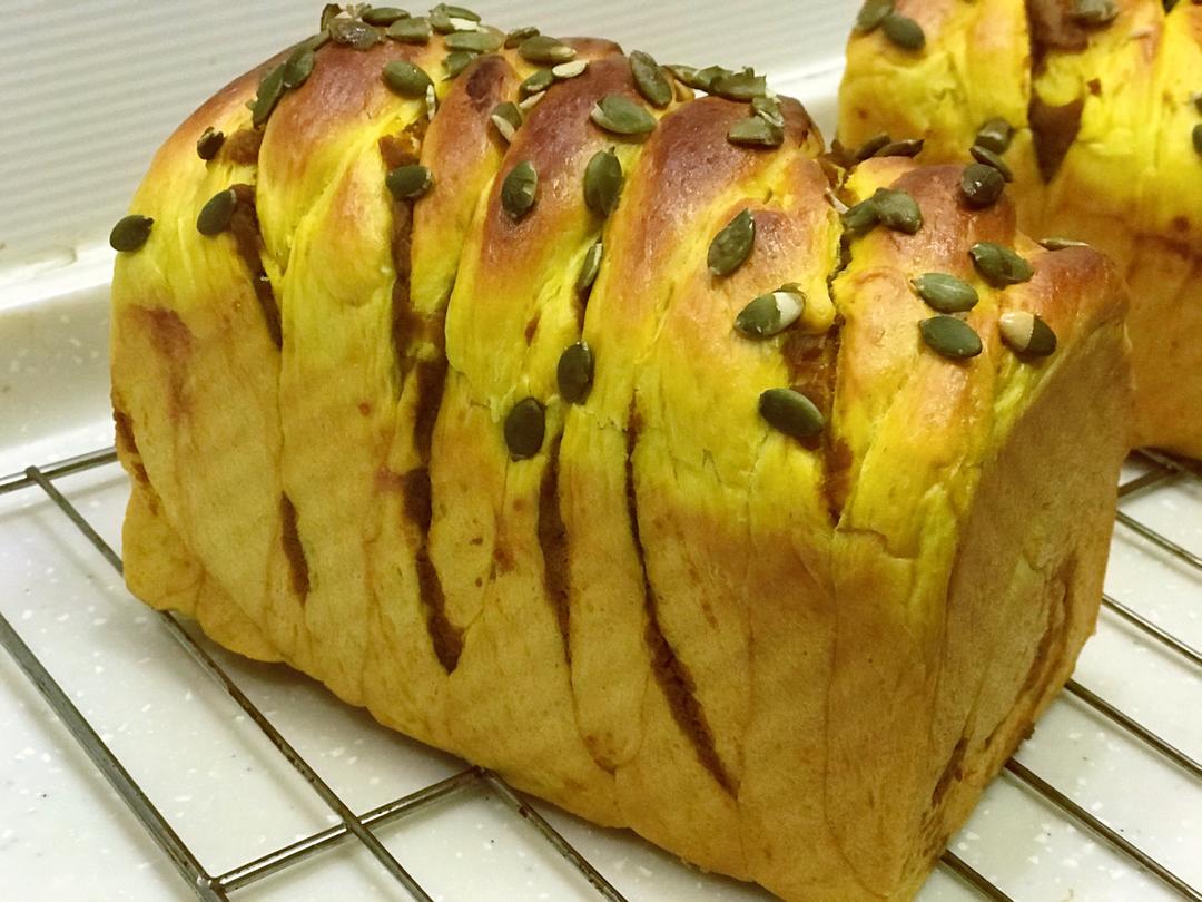 波兰种南瓜吐司_美善品（小美）做法