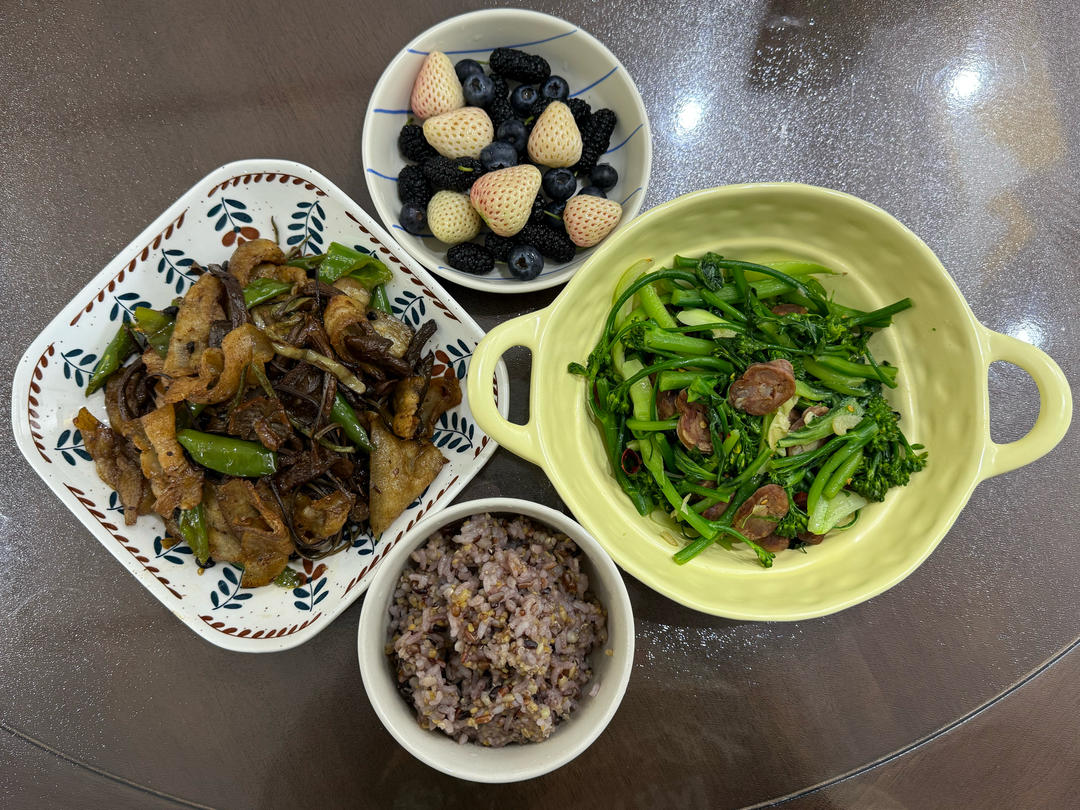 无敌下饭的四川小炒（家庭自制版）｜回锅肉