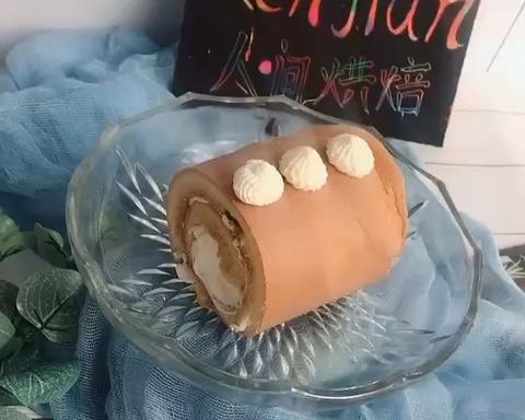 超简单松软奶油葡萄干蛋糕卷的做法