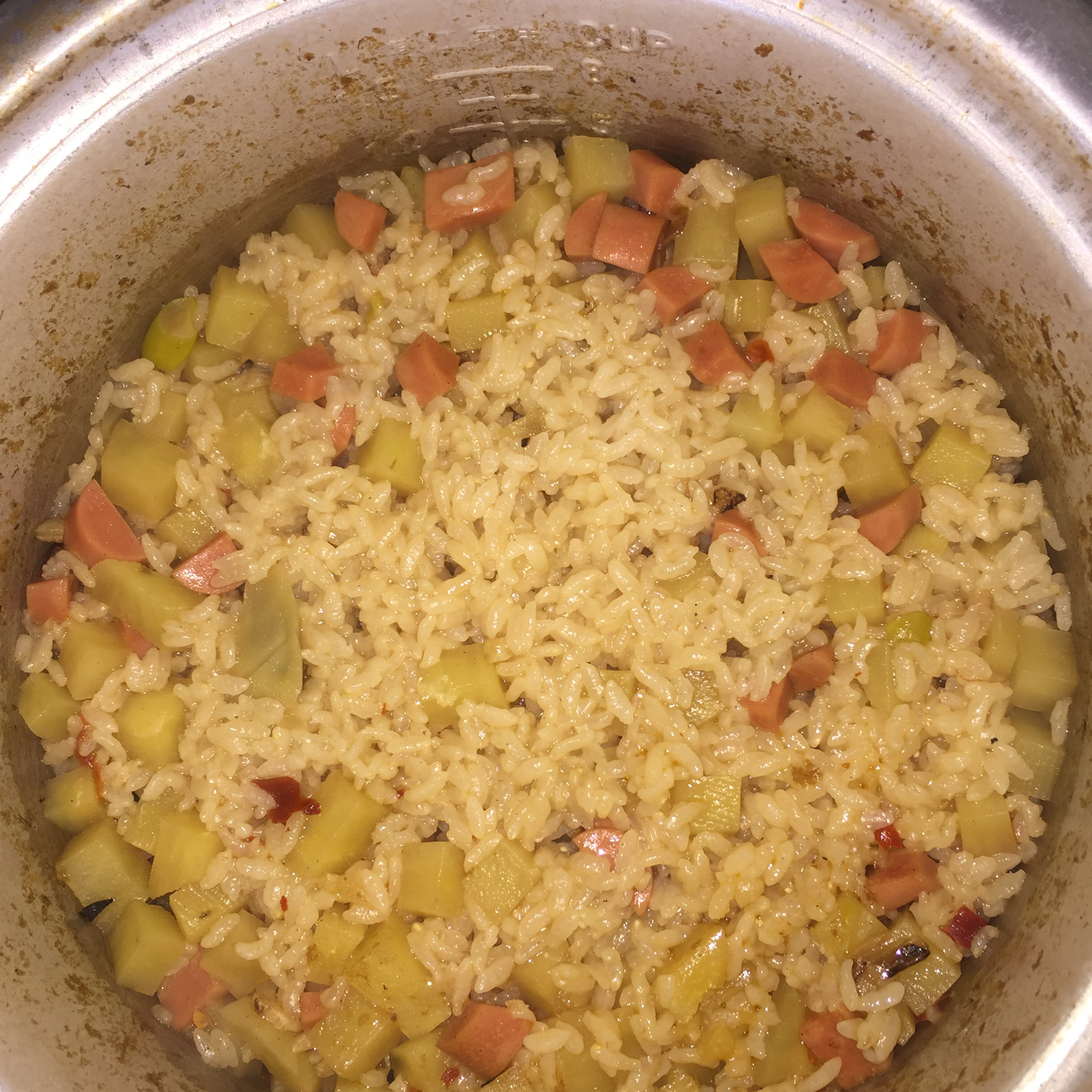 香肠土豆闷饭
