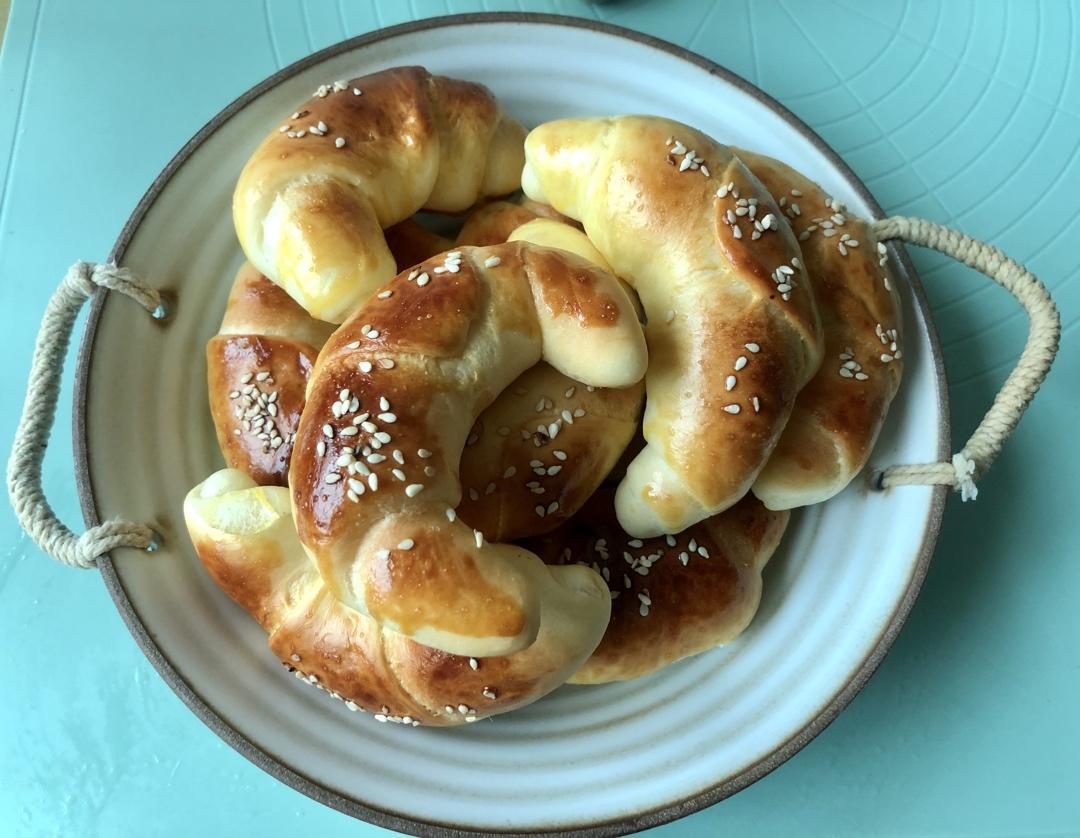 手揉小小牛角包🥐（牛奶面包配方）