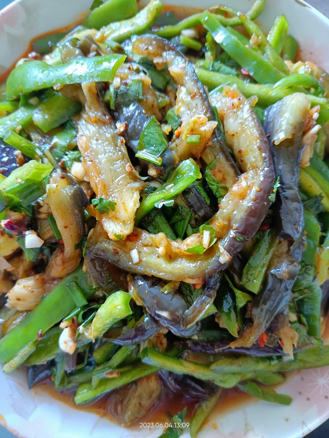 凉拌茄子这样做，堪称米饭杀手