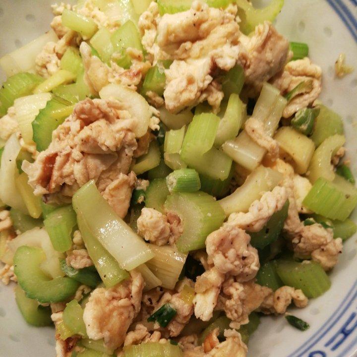 《中餐厅》芹菜炒蛋