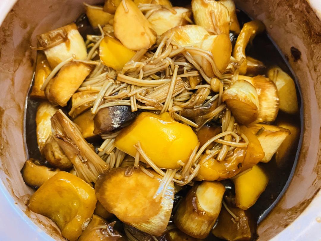 油焖茭白私房菜🤗的做法