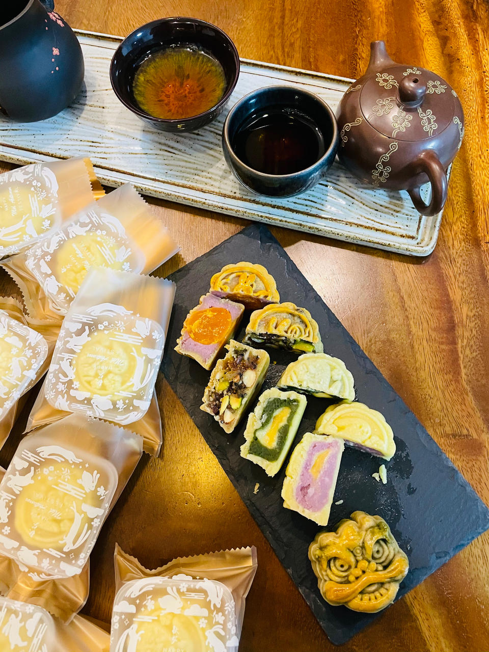 💃奶黄流心月饼——这是可以让你坐稳朋友圈厨霸位置的月饼🥮，没人点赞算我输👎