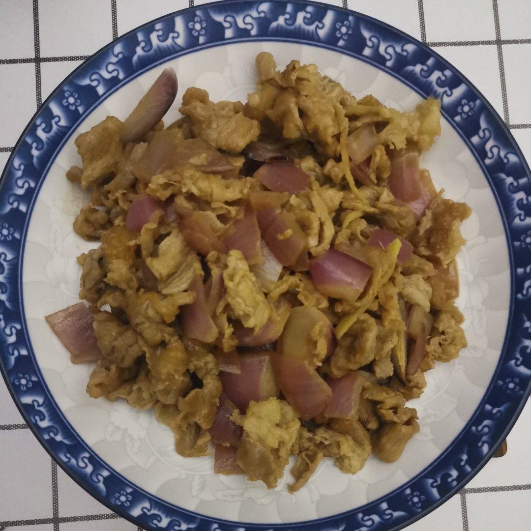 洋葱炒牛肉