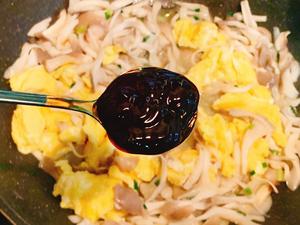 🌈鲜美爽滑的平菇炒鸡蛋，超下饭又美味的做法 步骤10