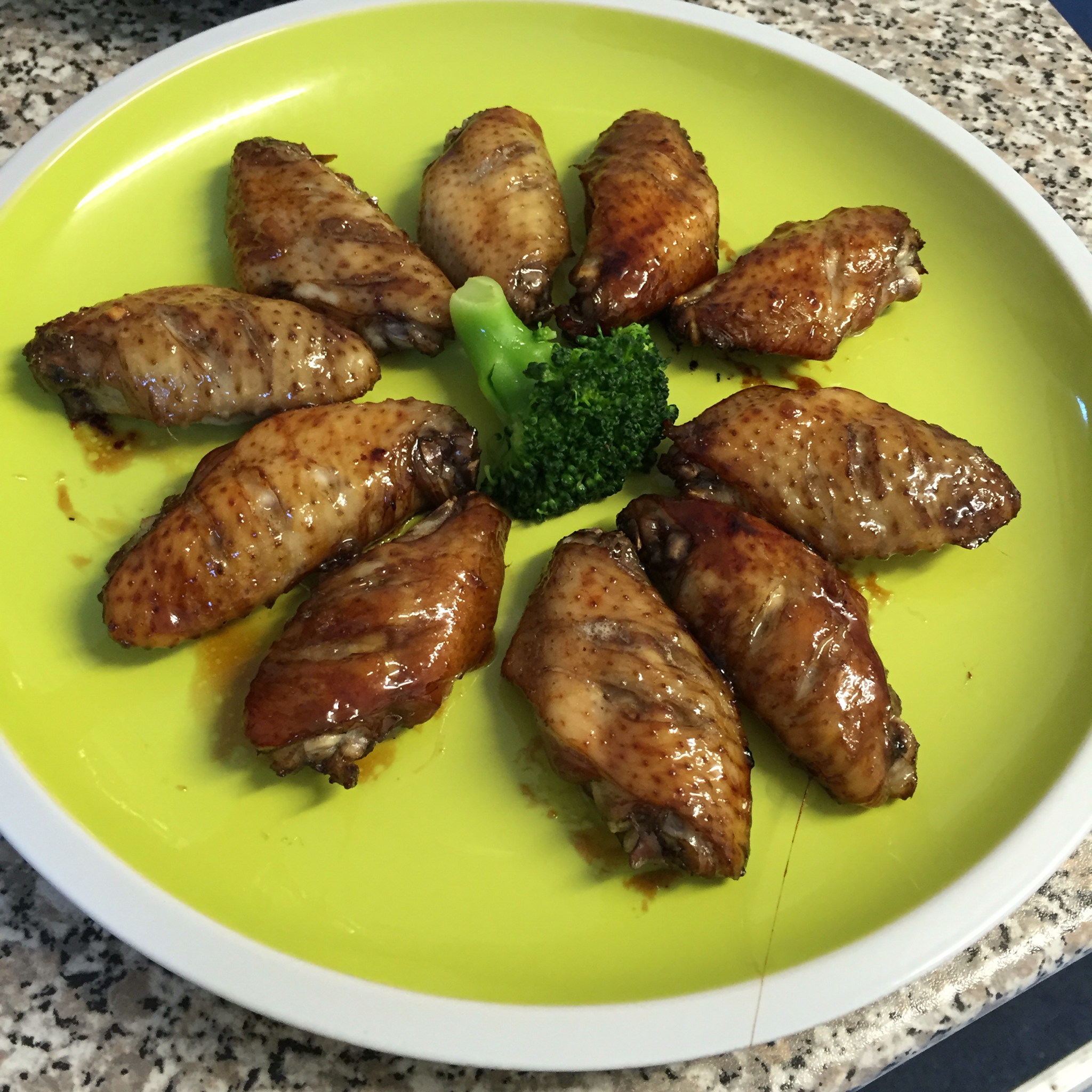 密制红酒香烤鸡翅
