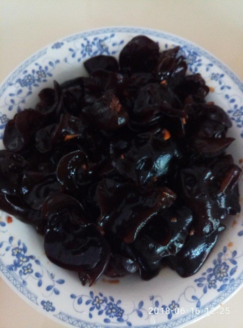 凉拌黑木耳