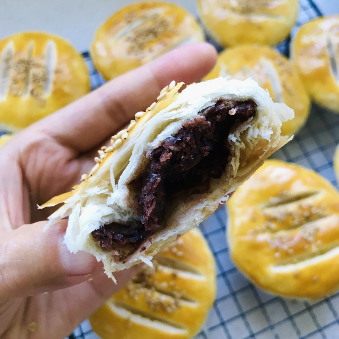 经典白皮红豆酥饼【少油少糖更健康】