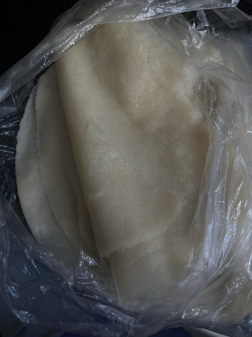 层薄如纸的蒸春饼 柔软又劲道 卷肉卷菜都好吃 附细节视频详解