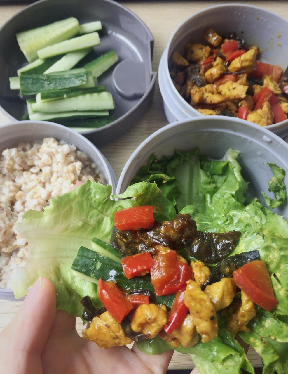 【健康三餐】咖喱鸡肉末生菜卷