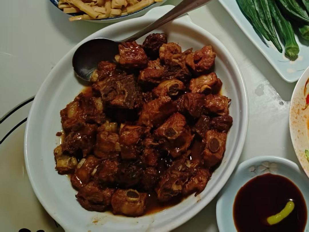 话梅排骨