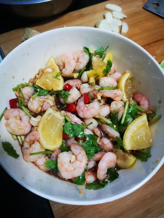 简单易做的柠檬虾