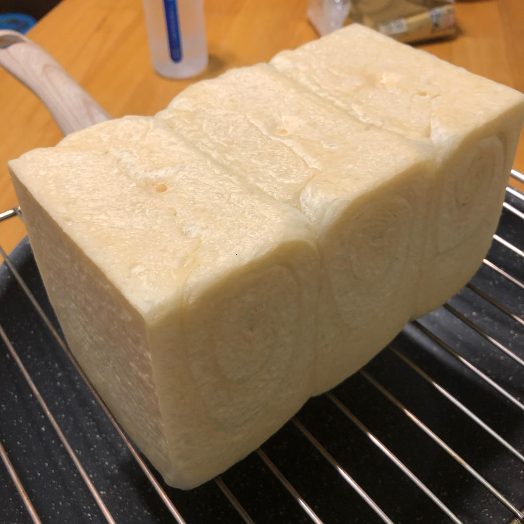 基础白咸吐司