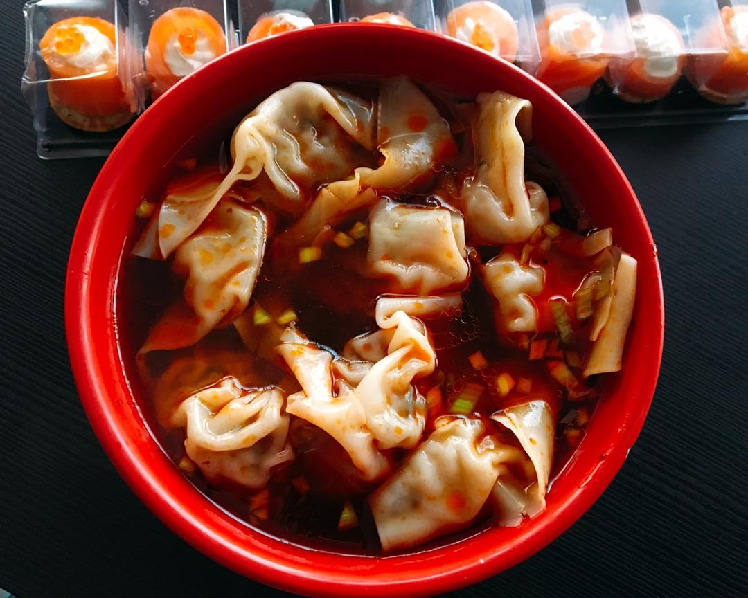 莎乐乐做的红油抄手