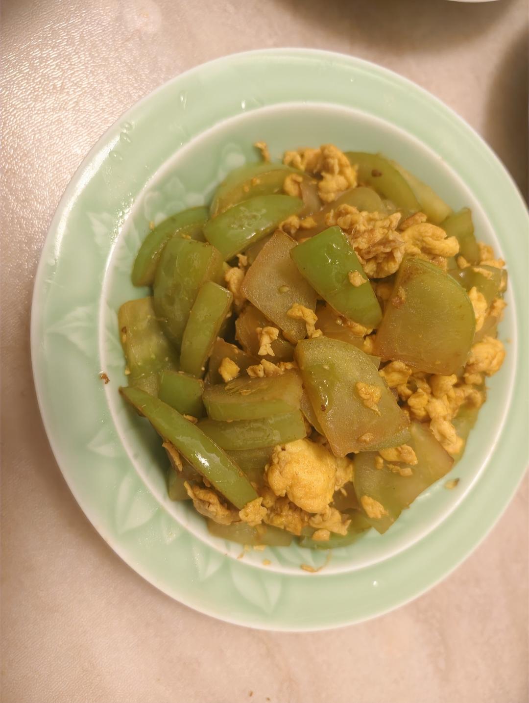 下酒菜青番茄炒鸡蛋