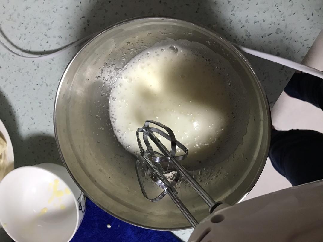 8寸轻乳酪蛋糕