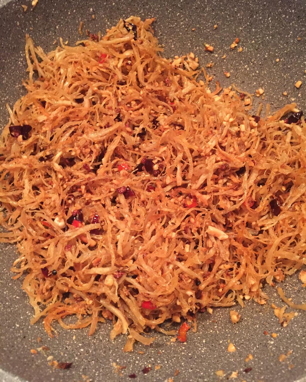 干煸鸡丝