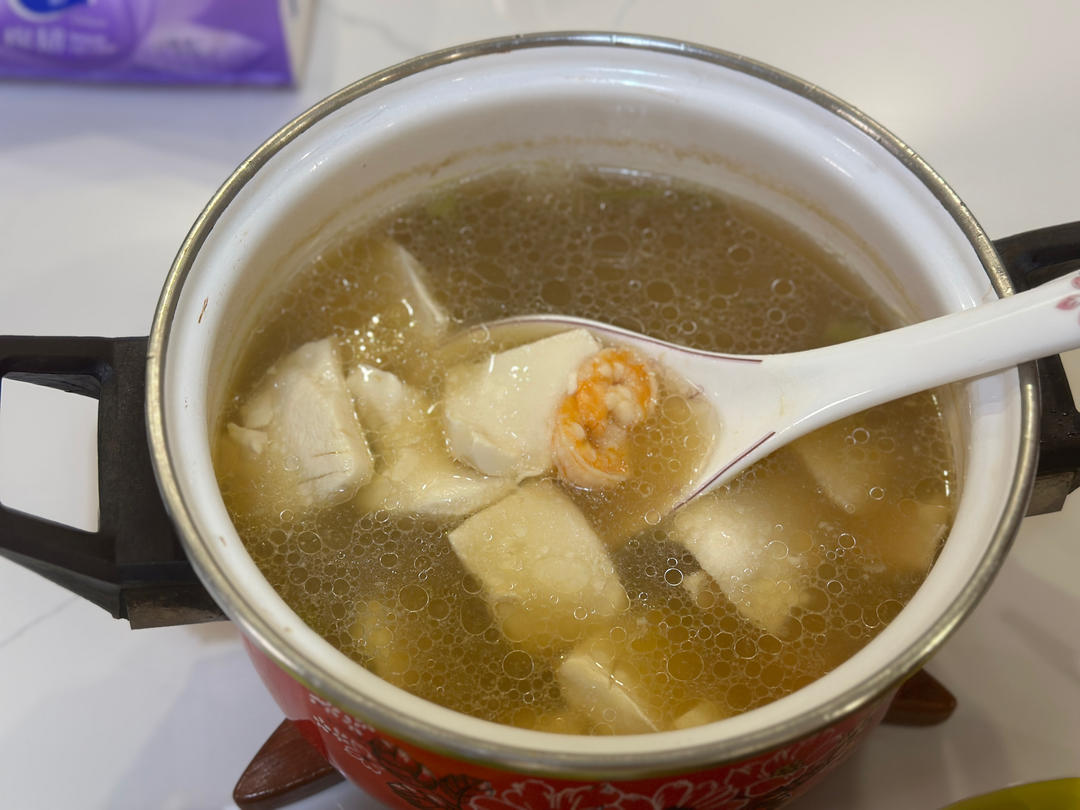 虾仁豆腐煲