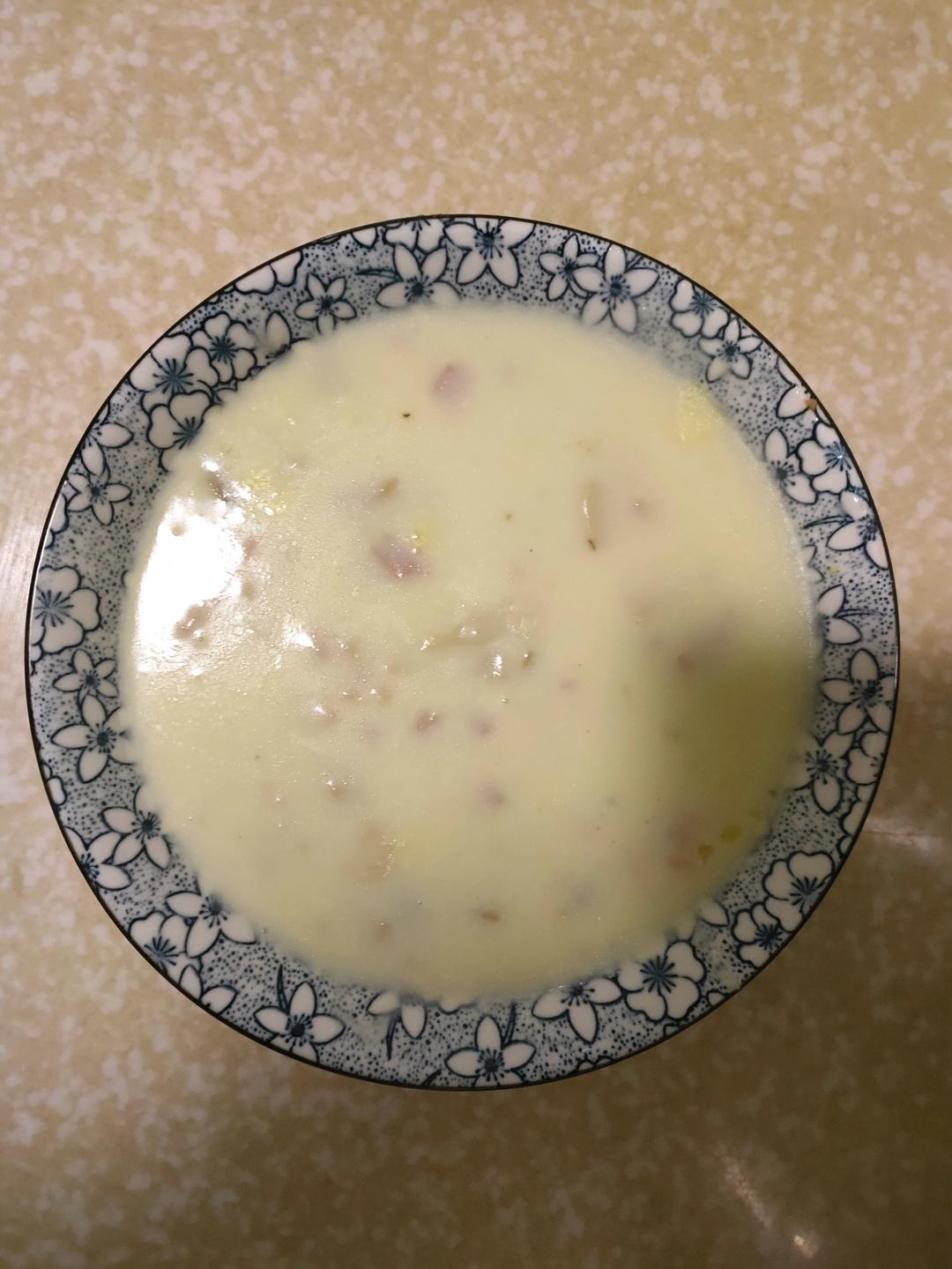 奶油蘑菇浓汤（小朋友超爱）