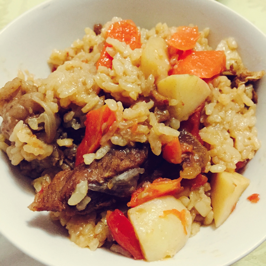 牛肉焖饭