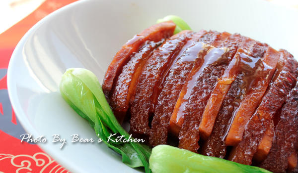 芋头扣肉的做法