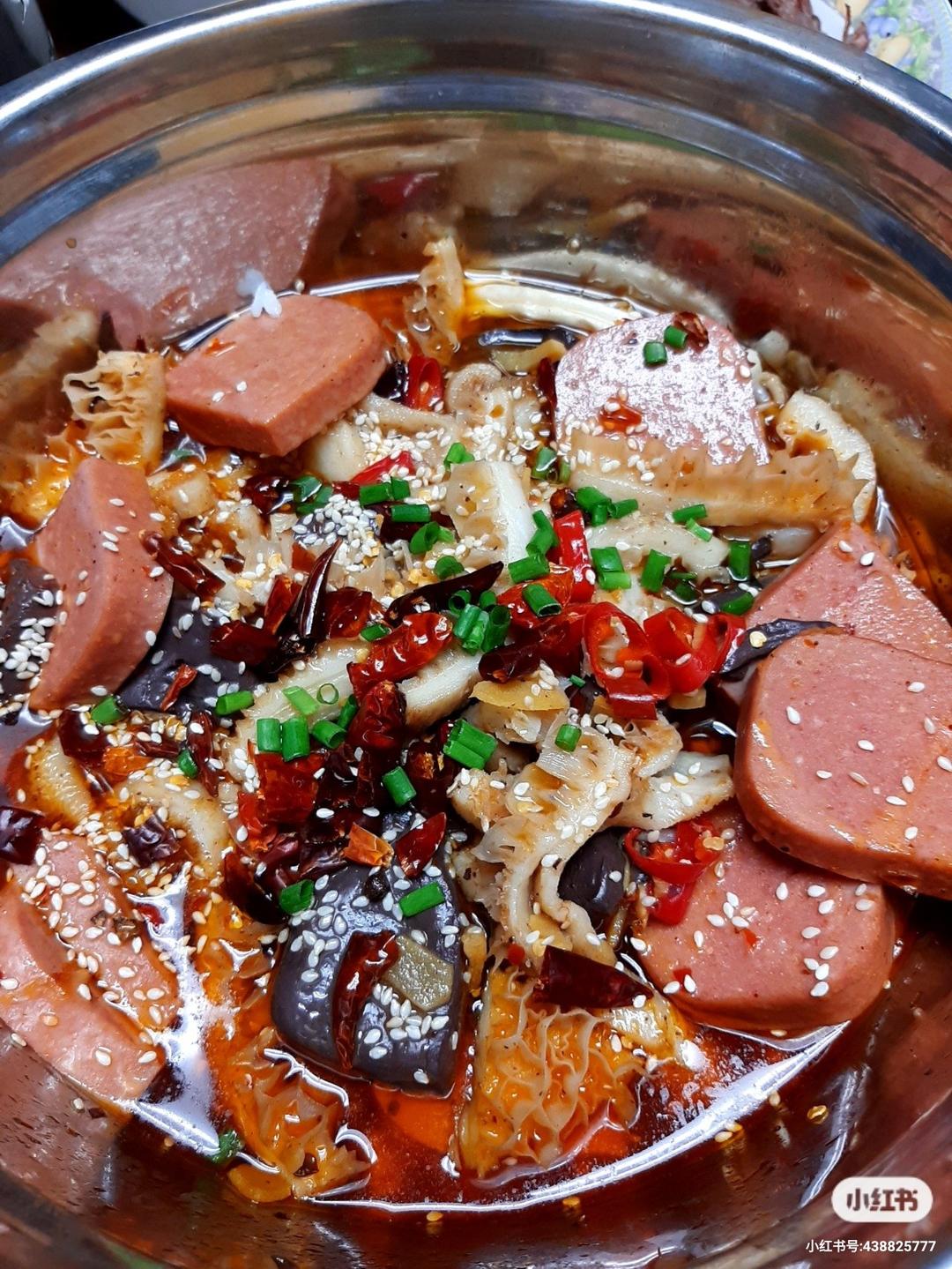 厨师长教你：“毛血旺”的家常做法，味道很棒先收藏起来