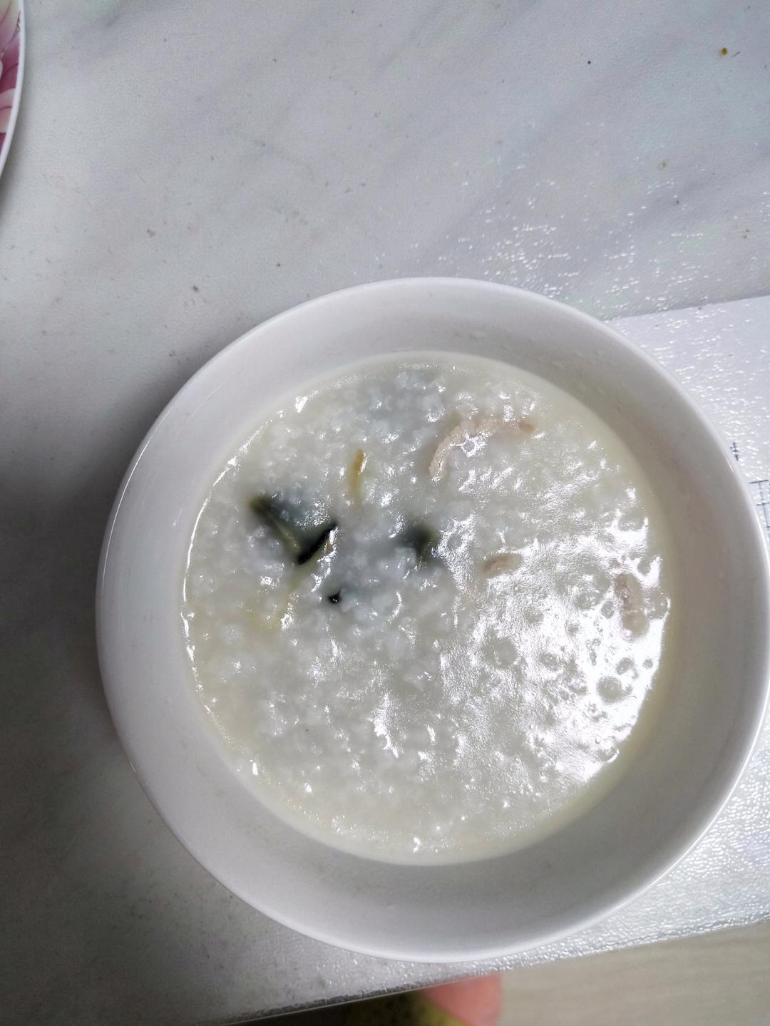 十五分钟快手之香滑皮蛋瘦肉粥(附五分钟电饭煲电压力锅更快捷方法)