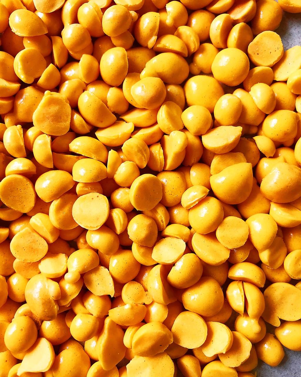 入口即化的无添加蛋黄溶豆